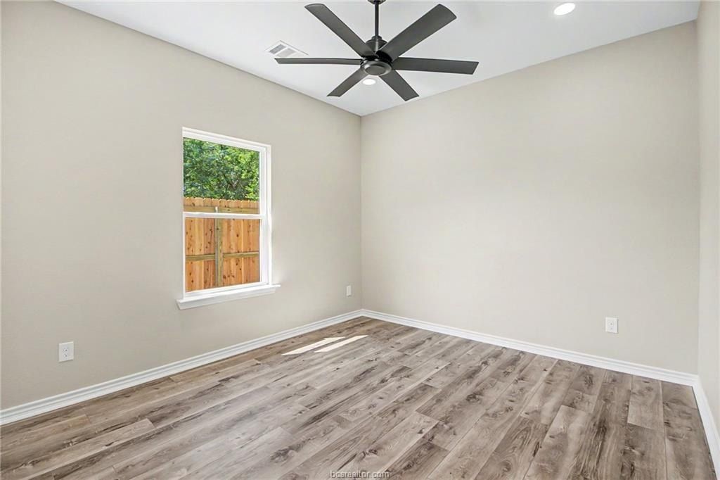 Milam Street. Hearne, TX 77859