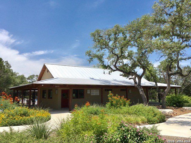 1562 Worsham Pass. San Antonio, TX 78260