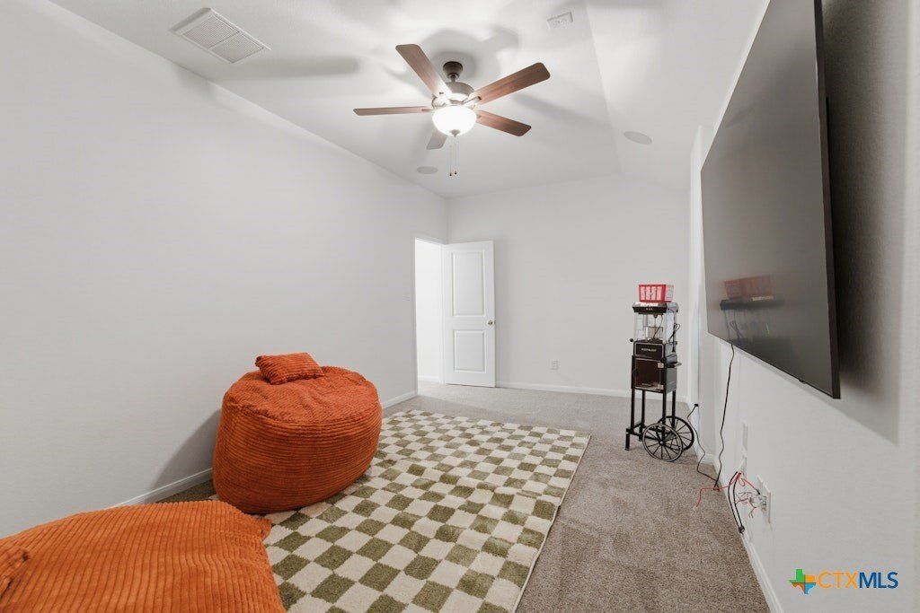 160 Villars Drive. Salado, TX 76571
