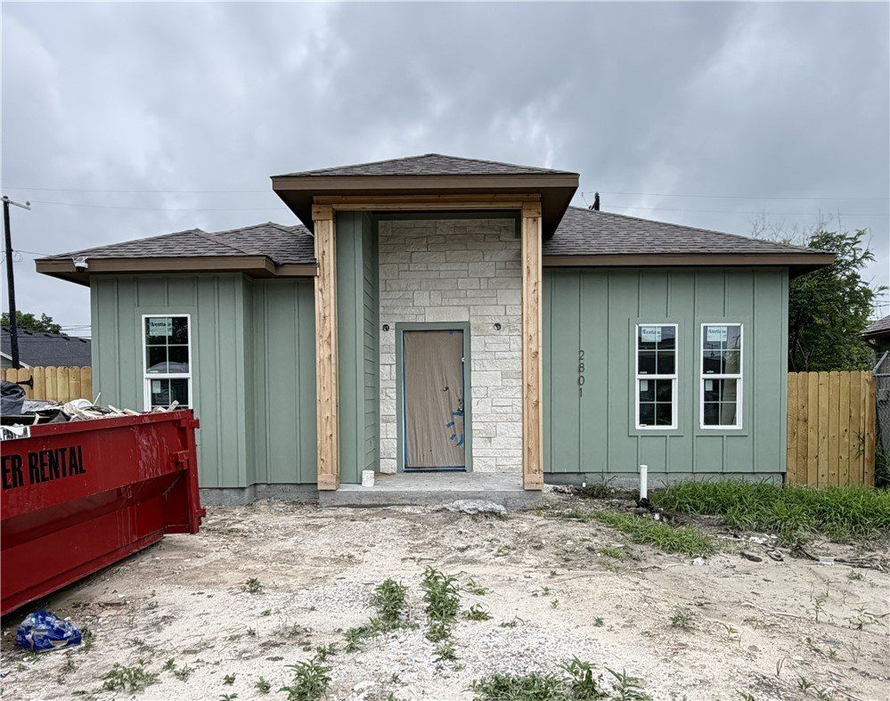 2801 Tarlton Street. Corpus Christi, TX 78405
