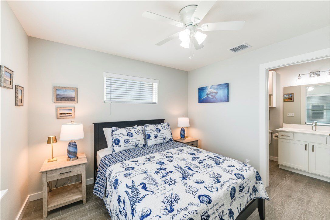 116 Redfish Lane. Port Aransas, TX 78373
