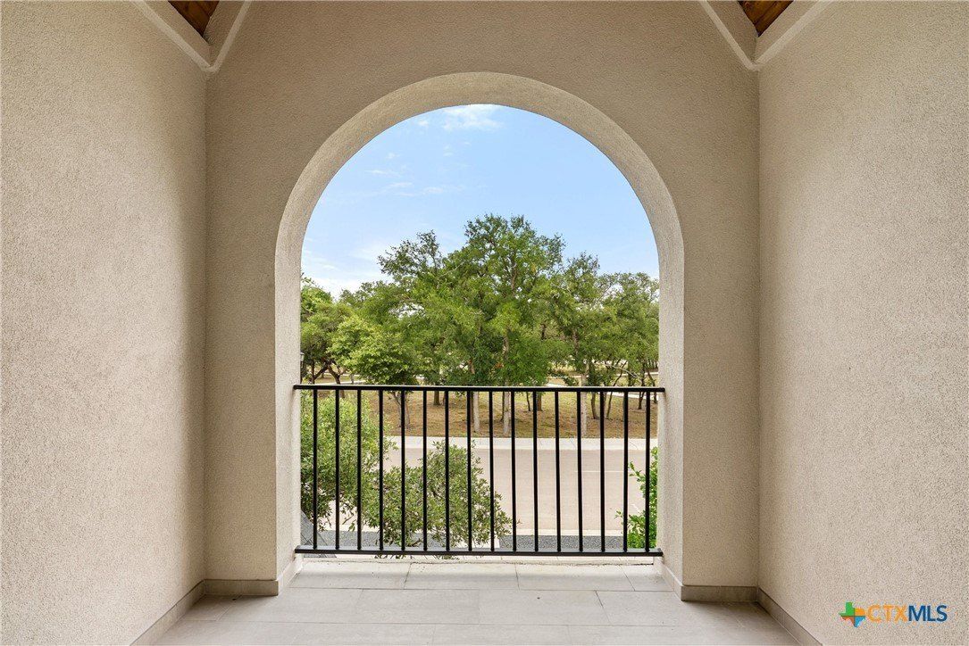 458 Heidi Circle. Salado, TX 76571