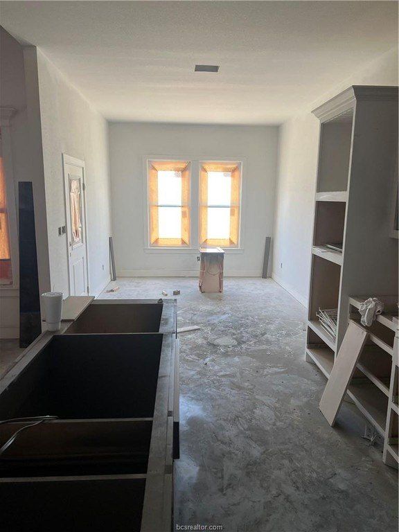 Glencairn Court. Bryan, TX 77808