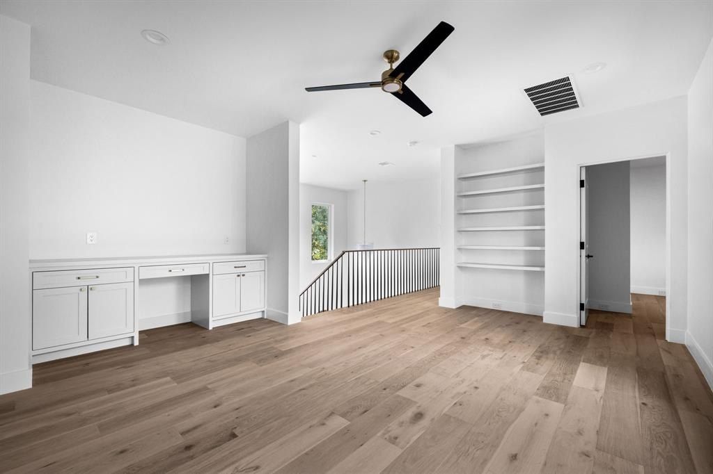8730 Rexford Drive. Dallas, TX 75209