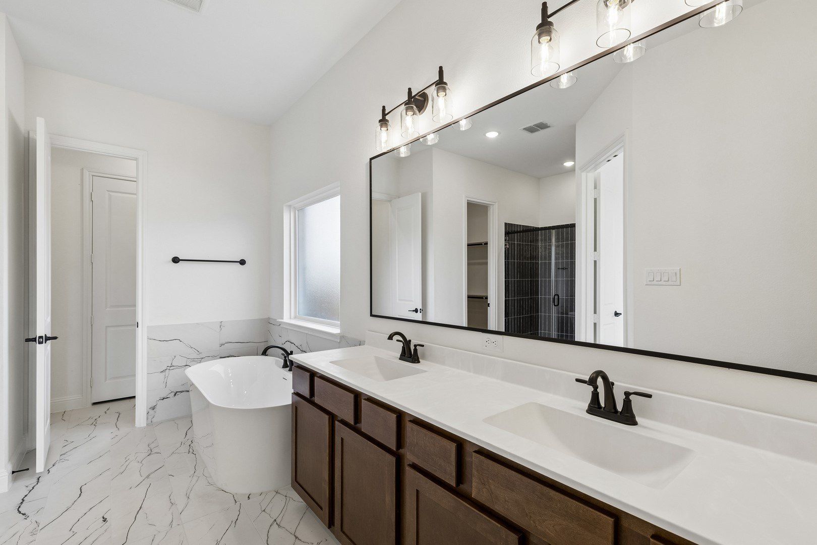 5716 Glynda Drive. North Richland Hills, TX 76180