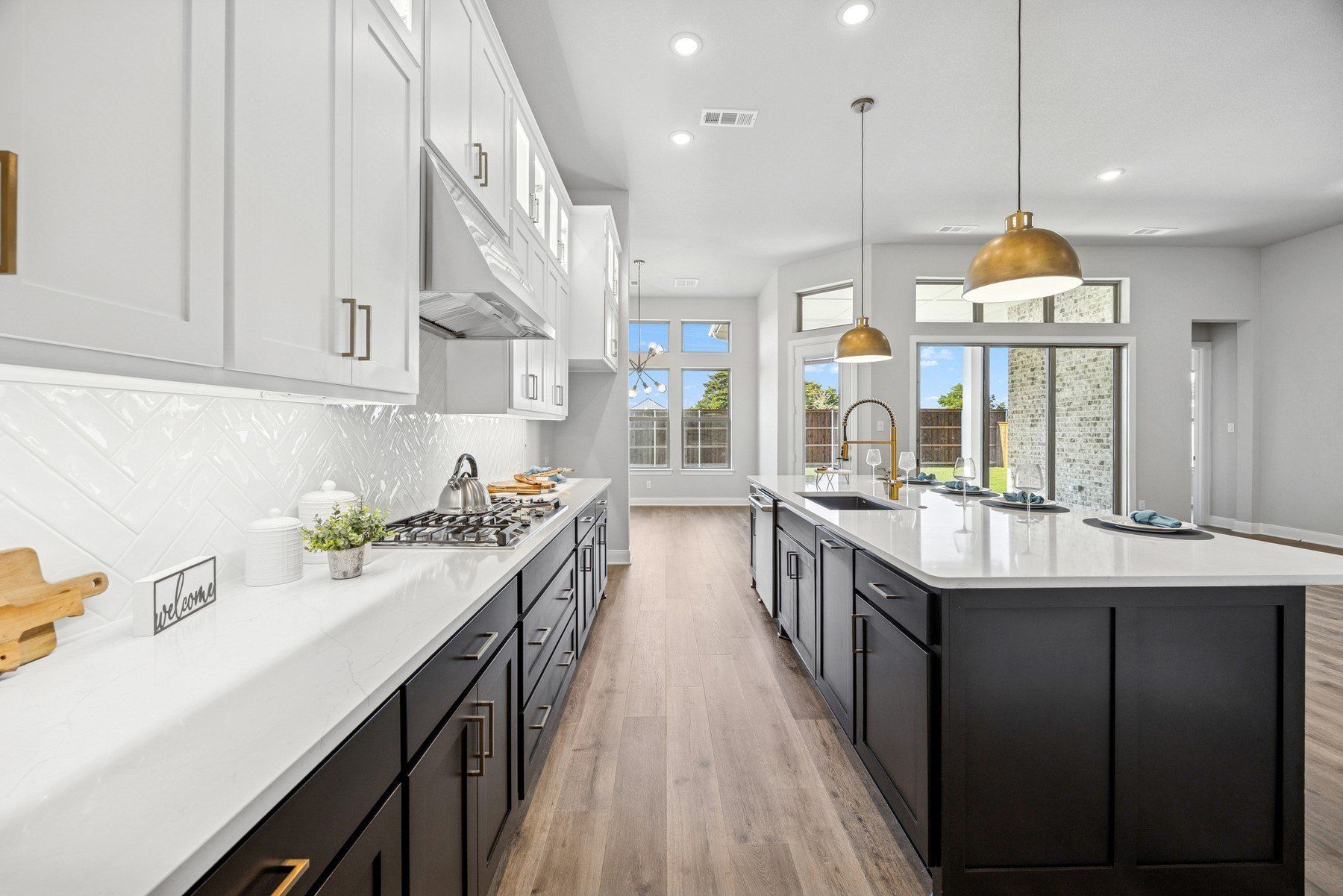 2221 Village Trail. Lakewood Village, TX 75068