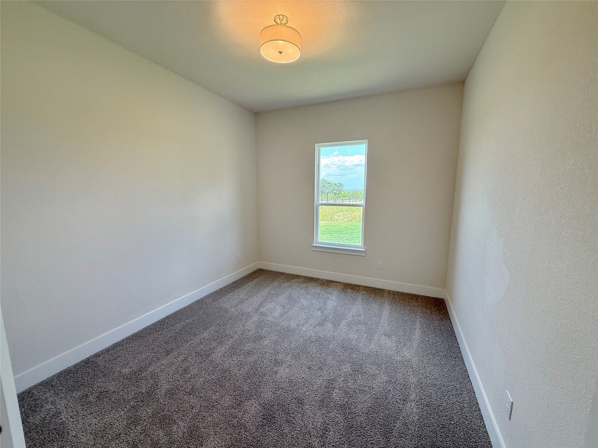 1300 Green Ridge. Weatherford, TX 76085