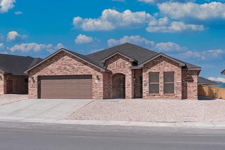 2904 Ranch Avenue. Wolfforth, TX 79382