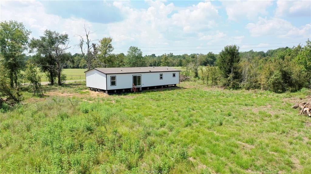 9960 Goose Prairie Road. Midway, TX 75852