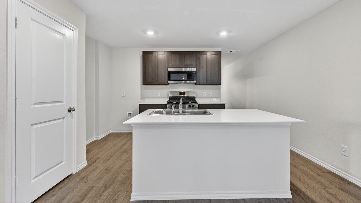 1124 Southfield Drive. Josephine, TX 75135