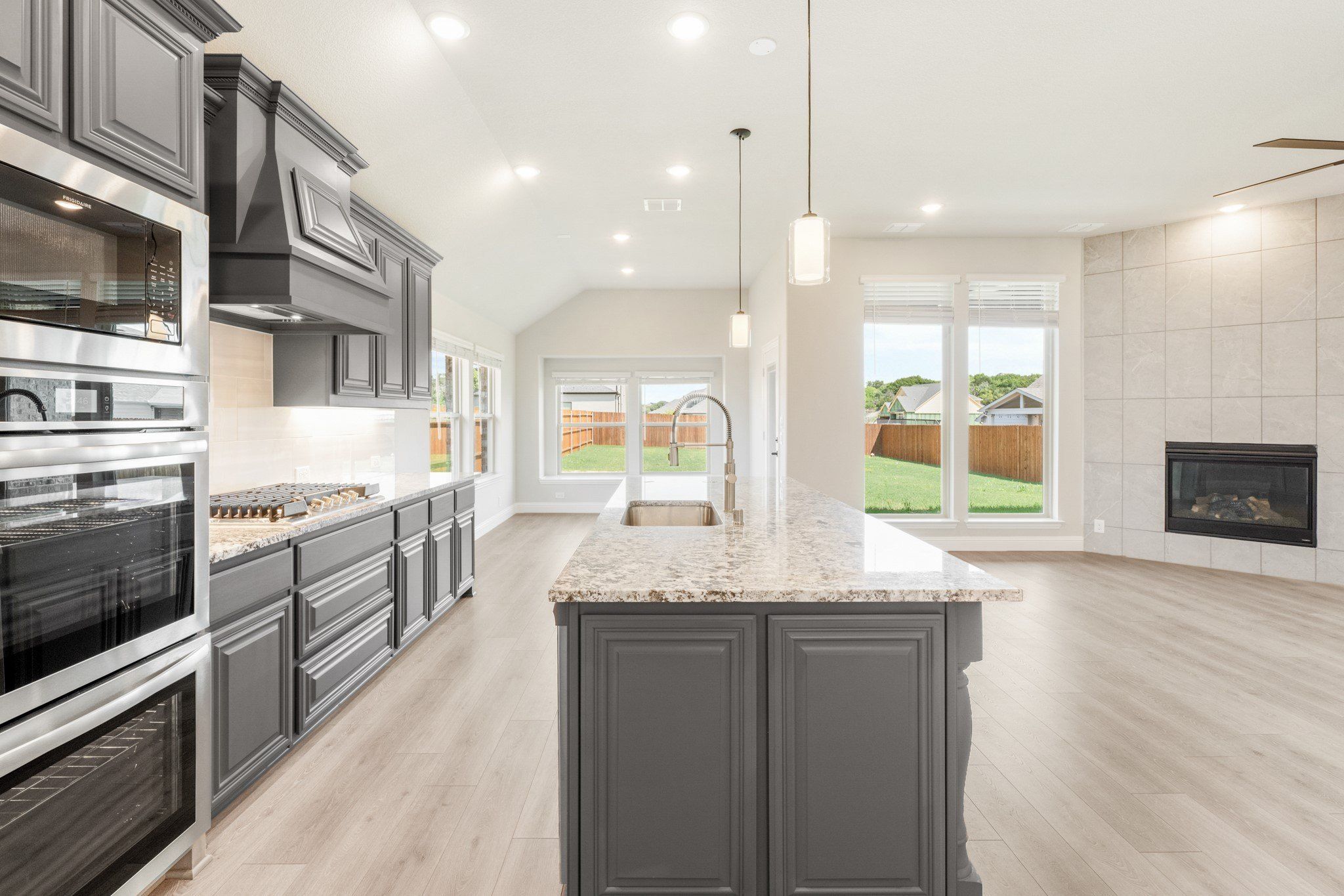 130 Kingfisher Lane. Aledo, TX 76008