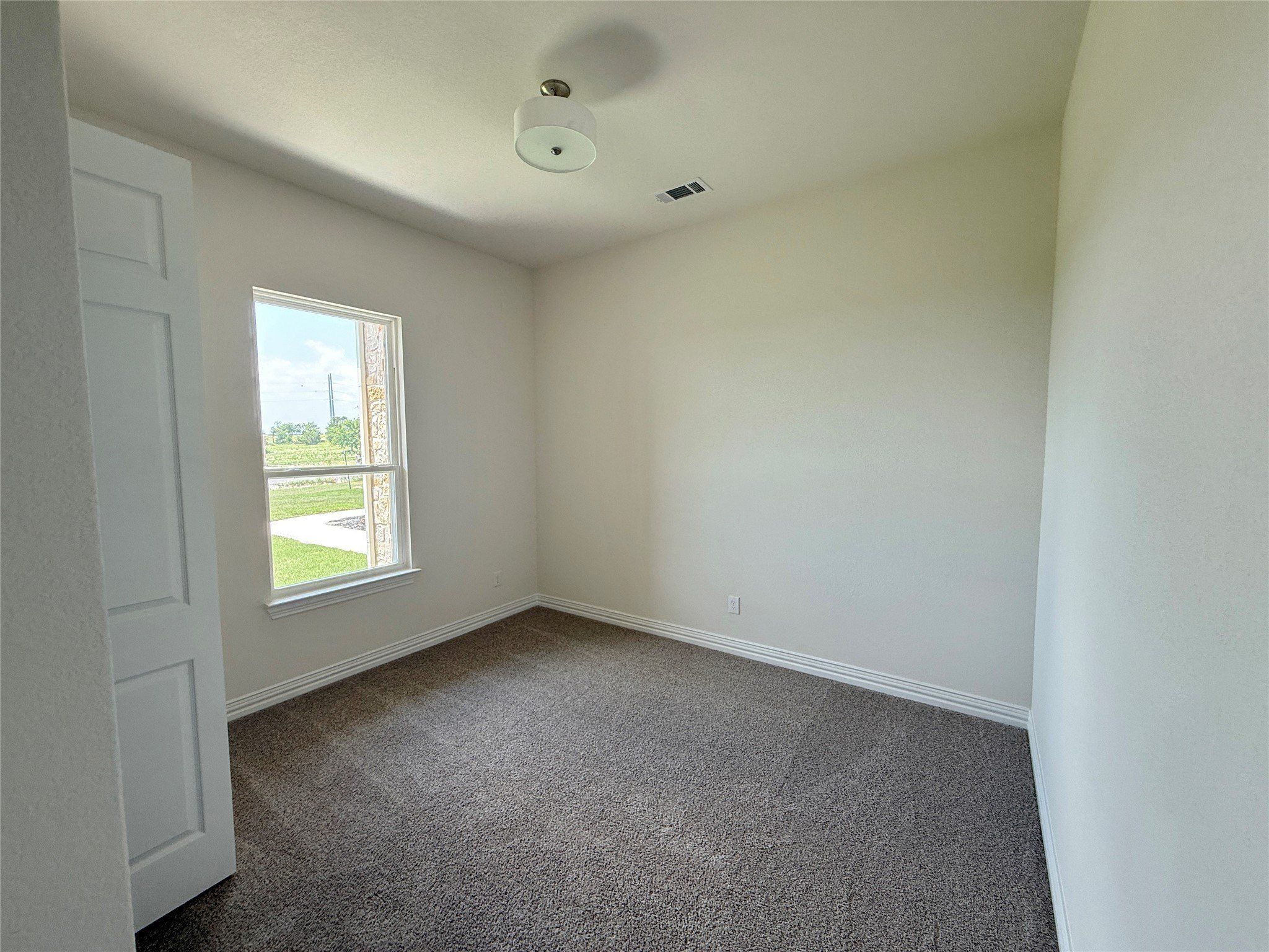 128 Fan Mill Trail. Weatherford, TX 76085