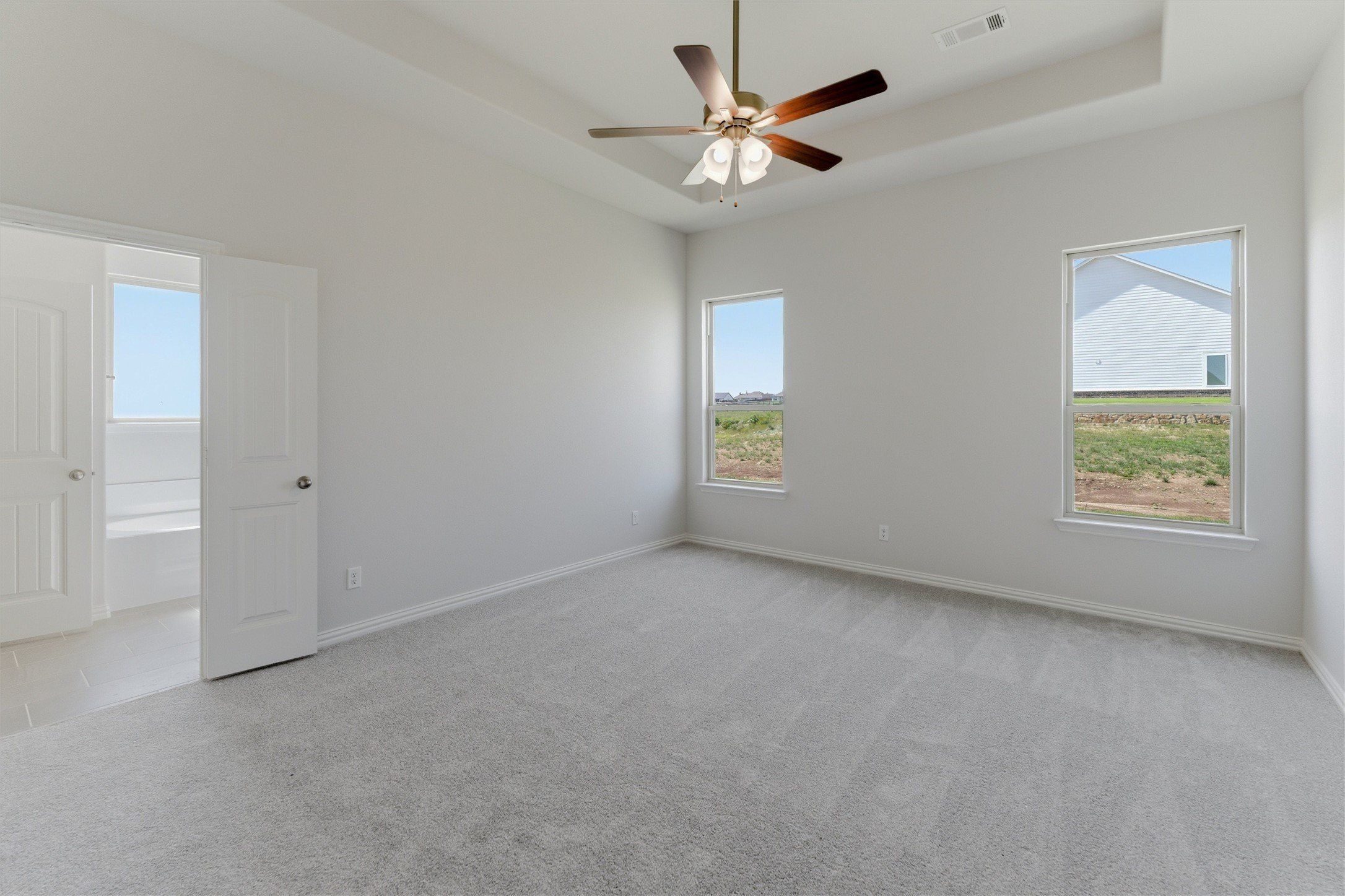 104 Snowy Owl Trail. Rhome, TX 76078