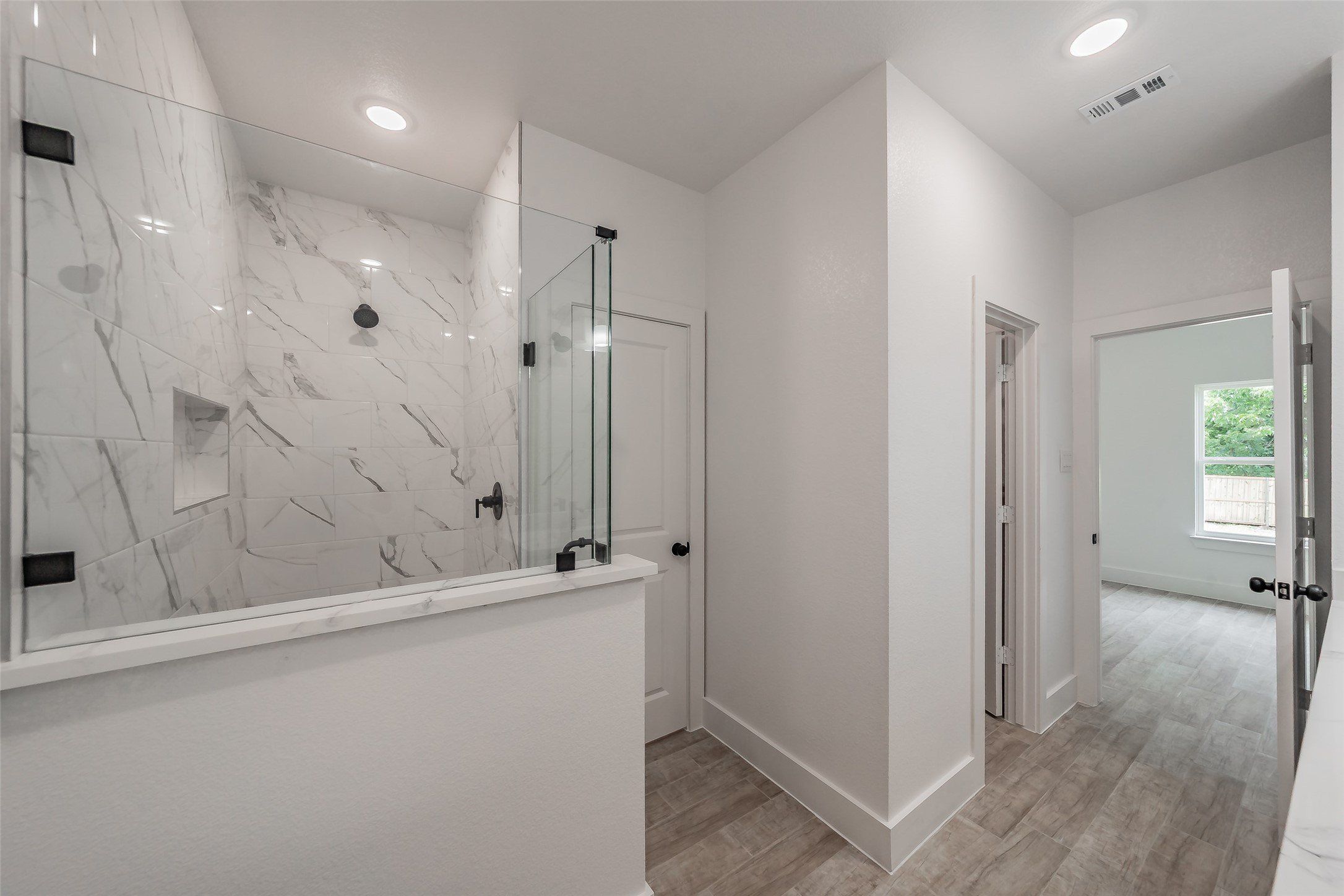 4526 Kolloch Drive. Dallas, TX 75216
