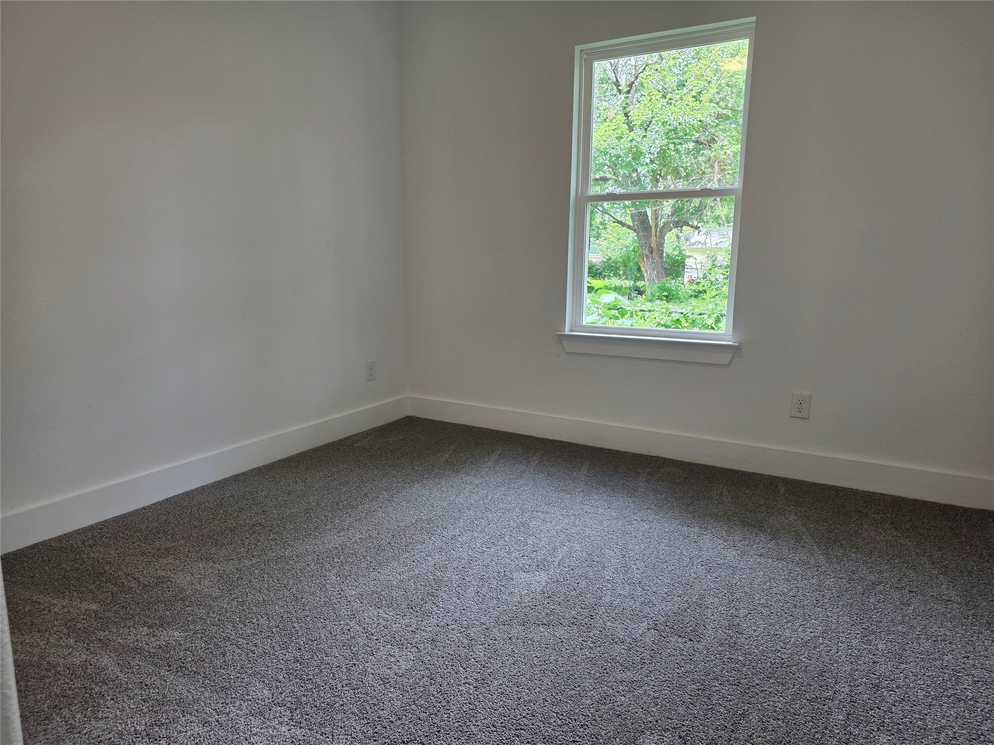 322 W Brownlee Avenue. Dallas, TX 75224