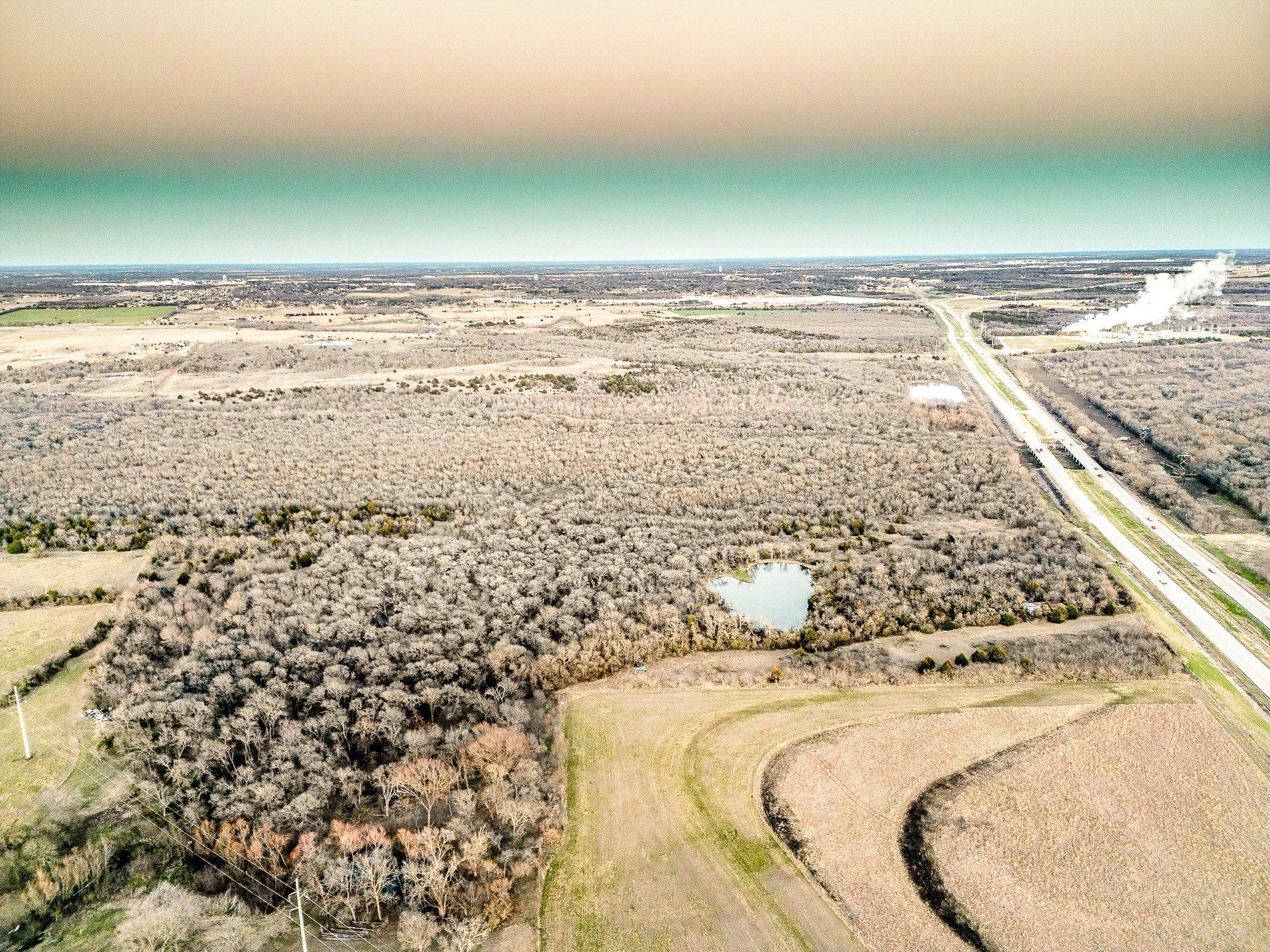 Highway 287. Ennis, TX 75119