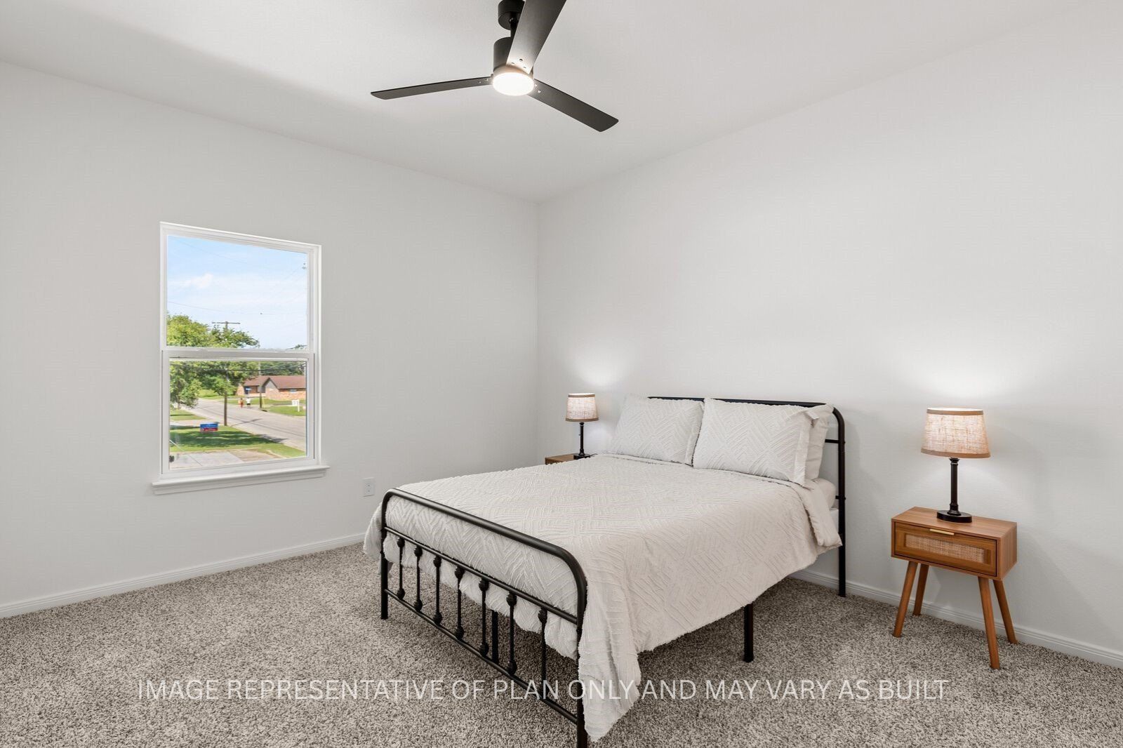 86 Crescent. Waco, TX 76705