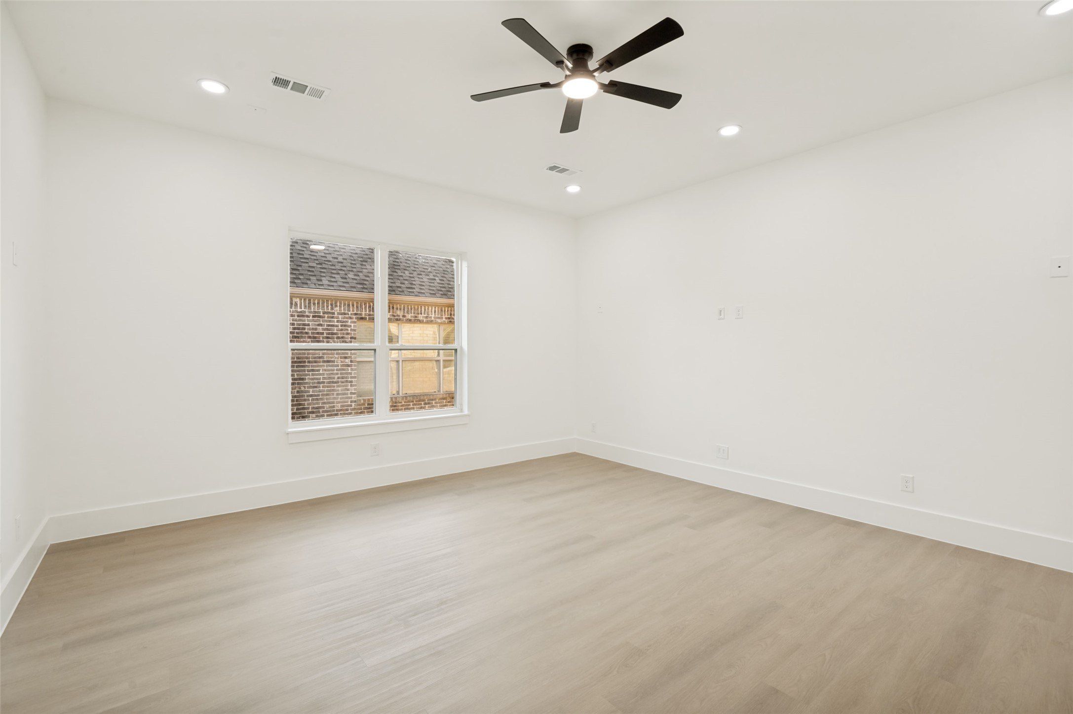 2232 Chenault Drive. Frisco, TX 75033