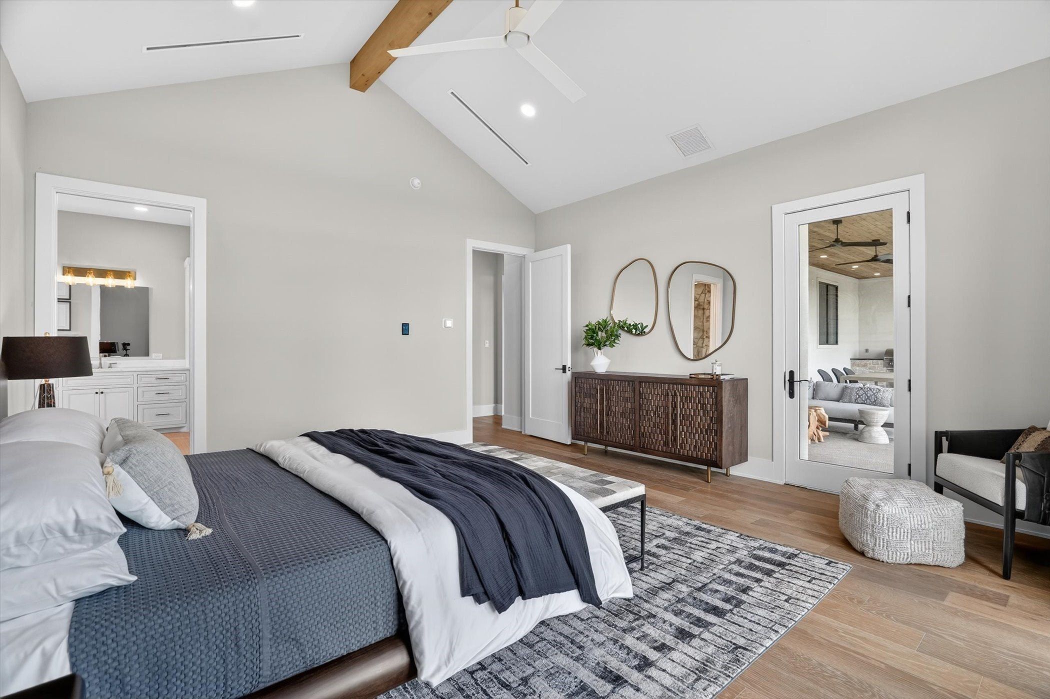 220 Cavalier Court. Strawn, TX 76475