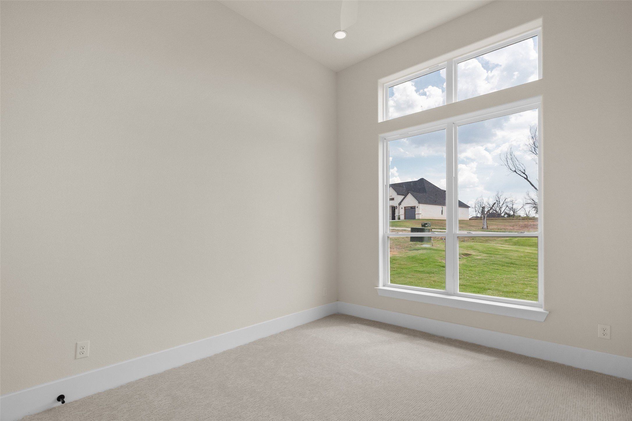2416 Candlestick Drive. Granbury, TX 76049