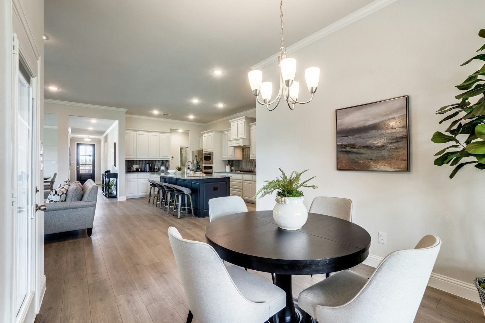 721 Stone Eagle Drive. Azle, TX 76020