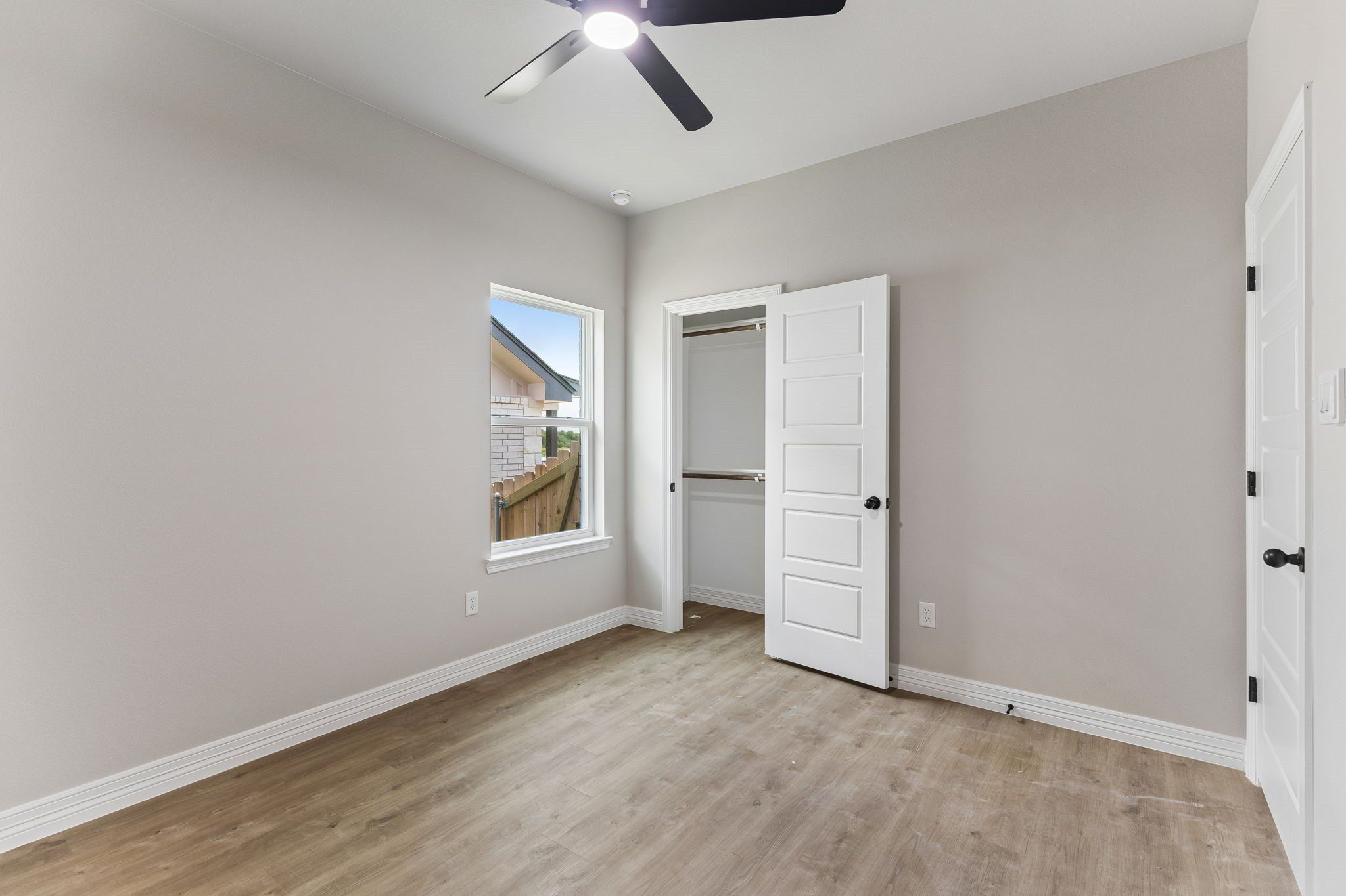 1307 Lone Pine Way. Killeen, TX 76543