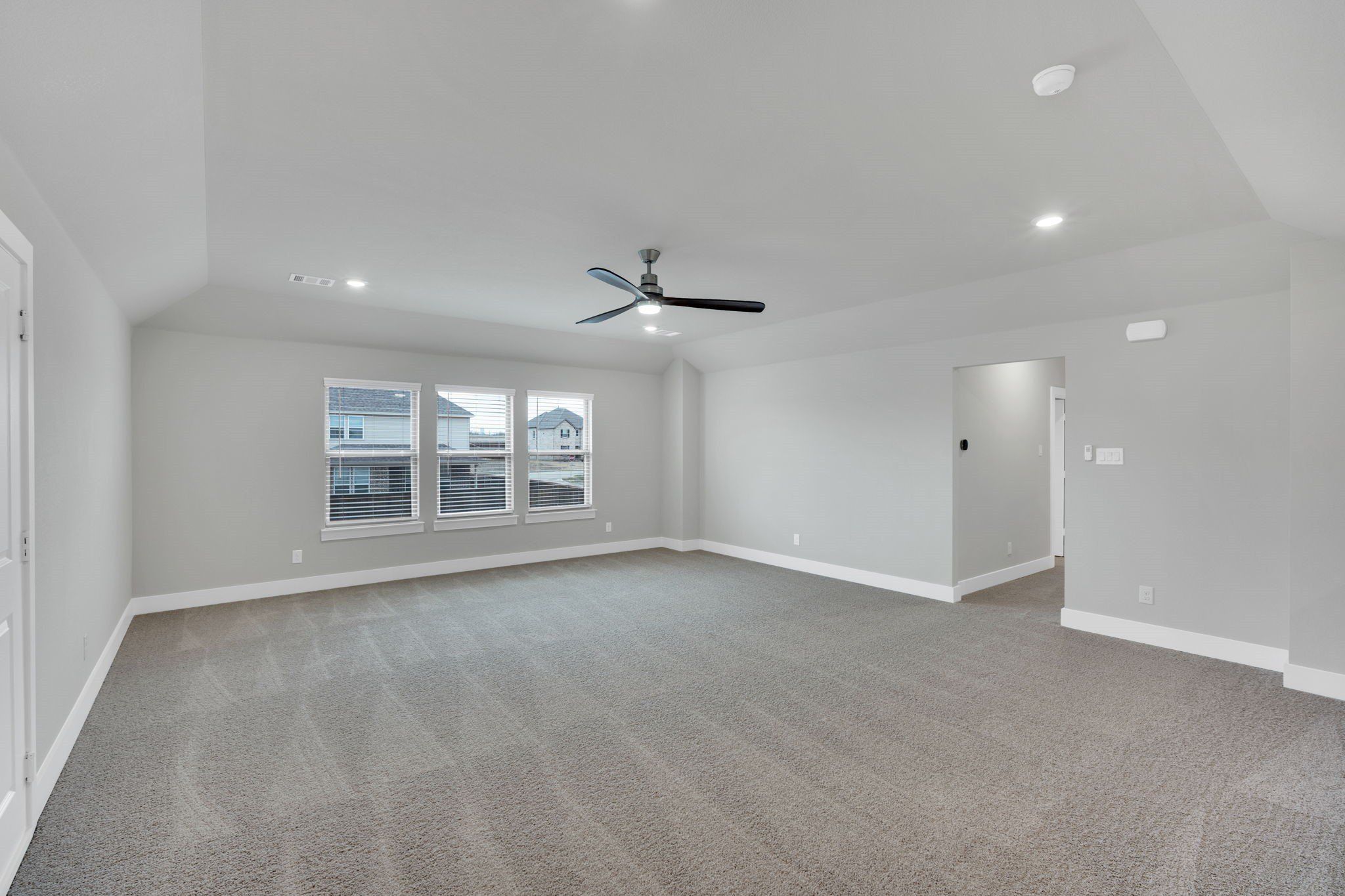 4309 Laurel Trail. Midlothian, TX 76065