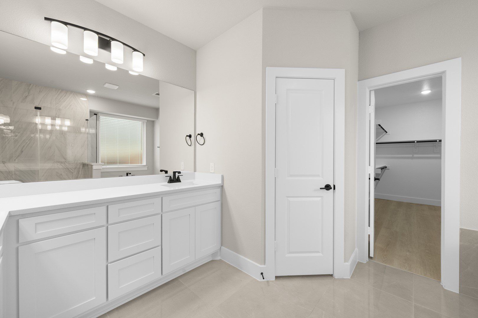 1822 Whisperwood. Midlothian, TX 76065
