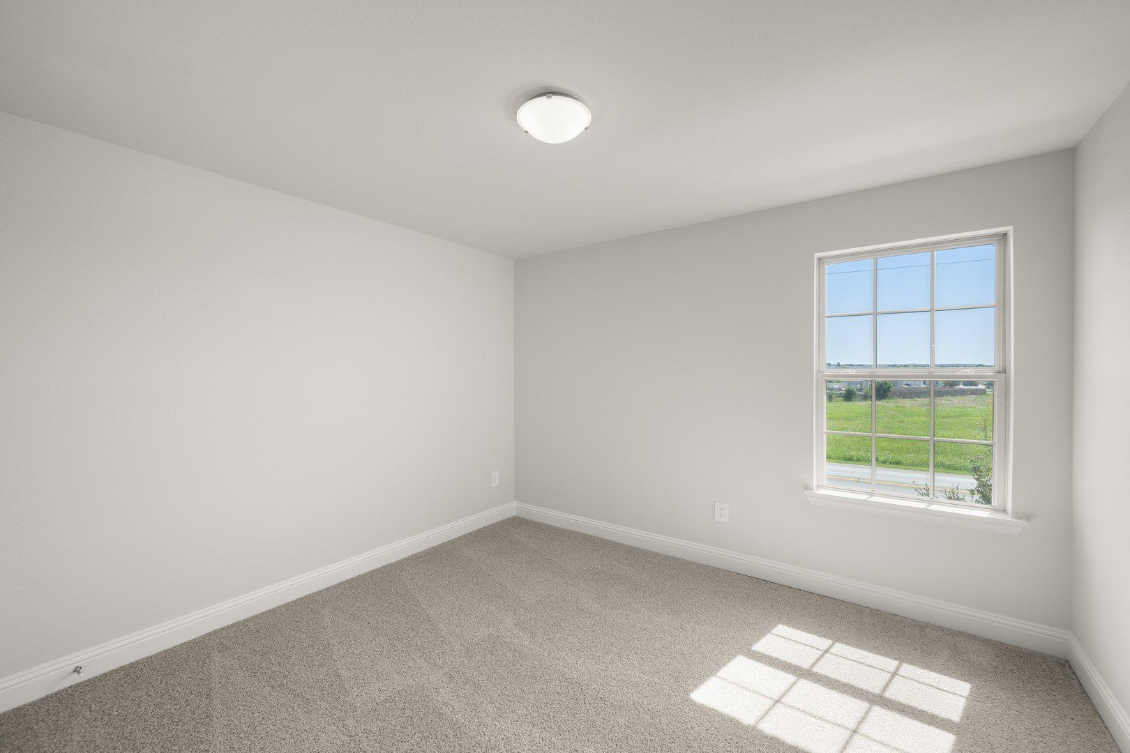 660 Sandiford Court. Mansfield, TX 76063