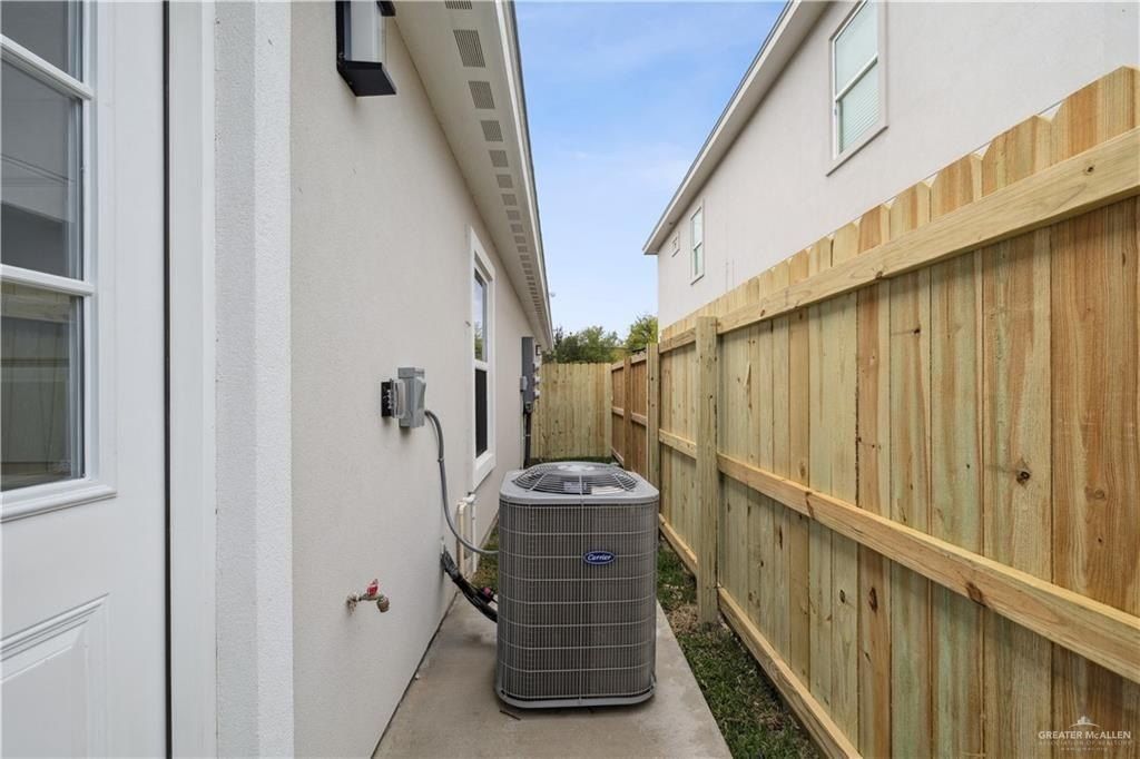 W Huckleberry Street. Edinburg, TX 78541