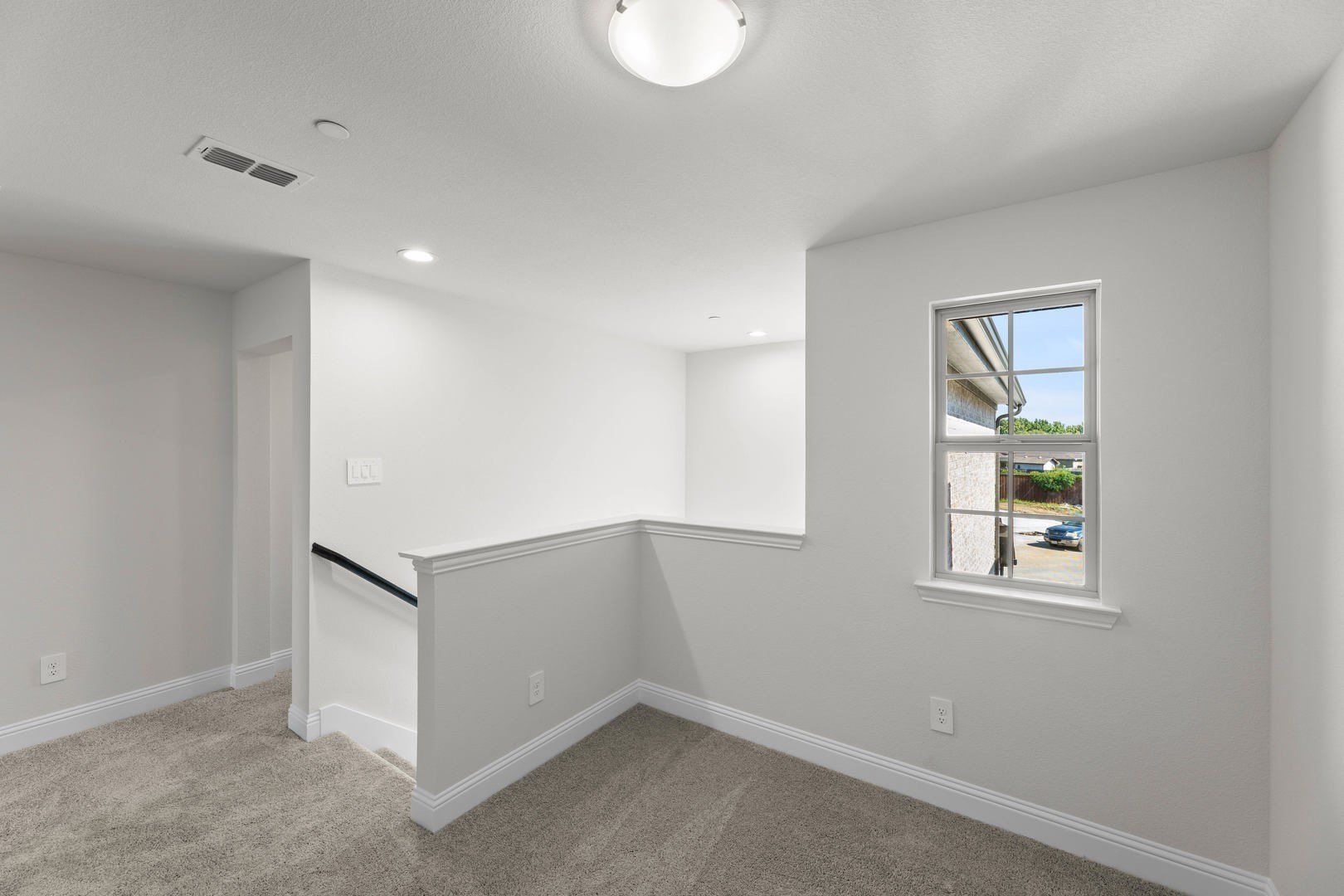 670 Sandiford. Mansfield, TX 76063
