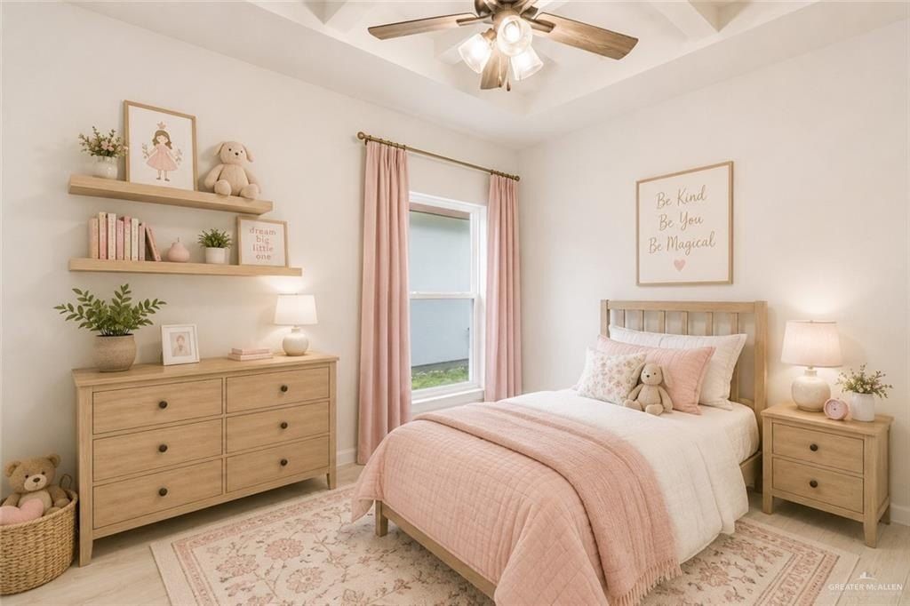 528 W Freedom Way. Weslaco, TX 78596