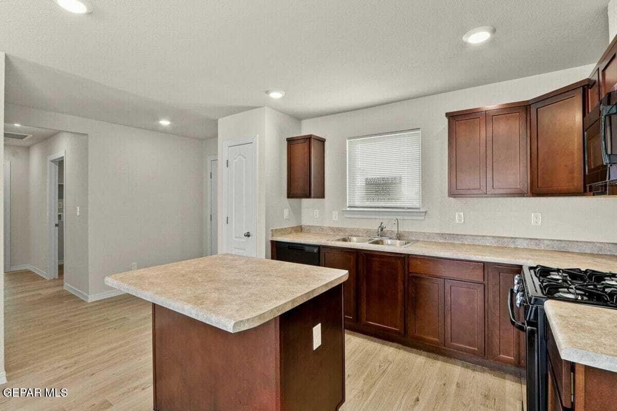 14245 Banana Yucca Avenue. Horizon City, TX 79928