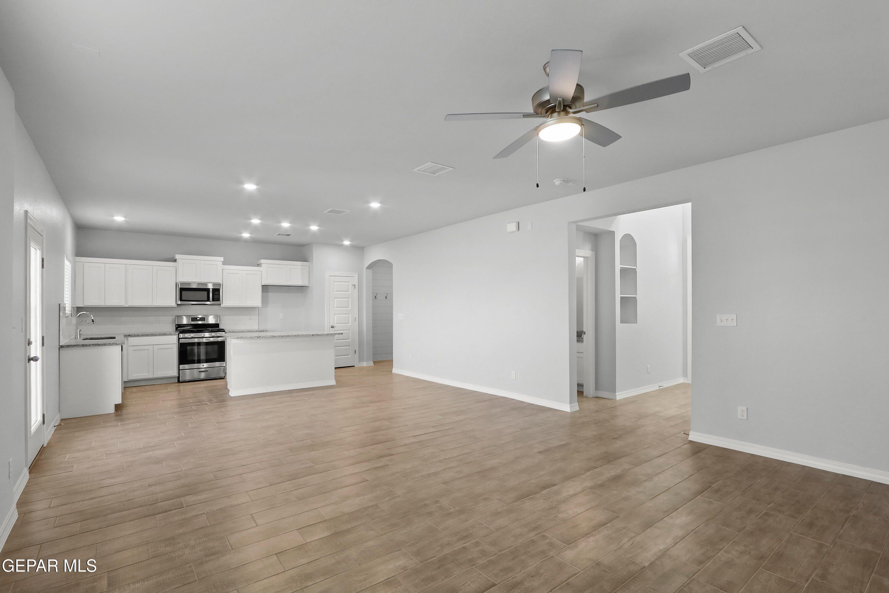 14740 Cactus Breeze Way. El Paso, TX 79938
