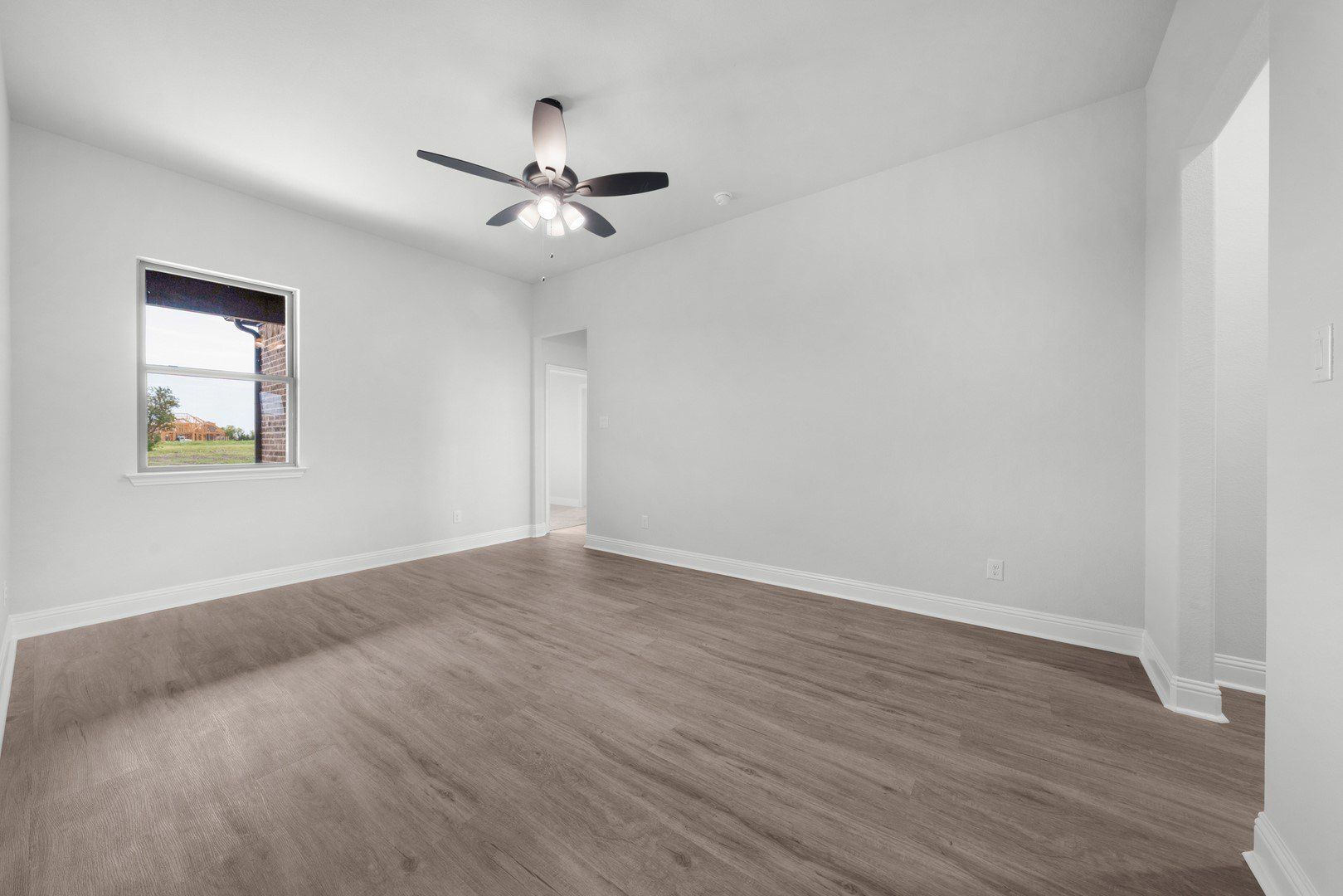 432 Estate Lane. Rockwall, TX 75032