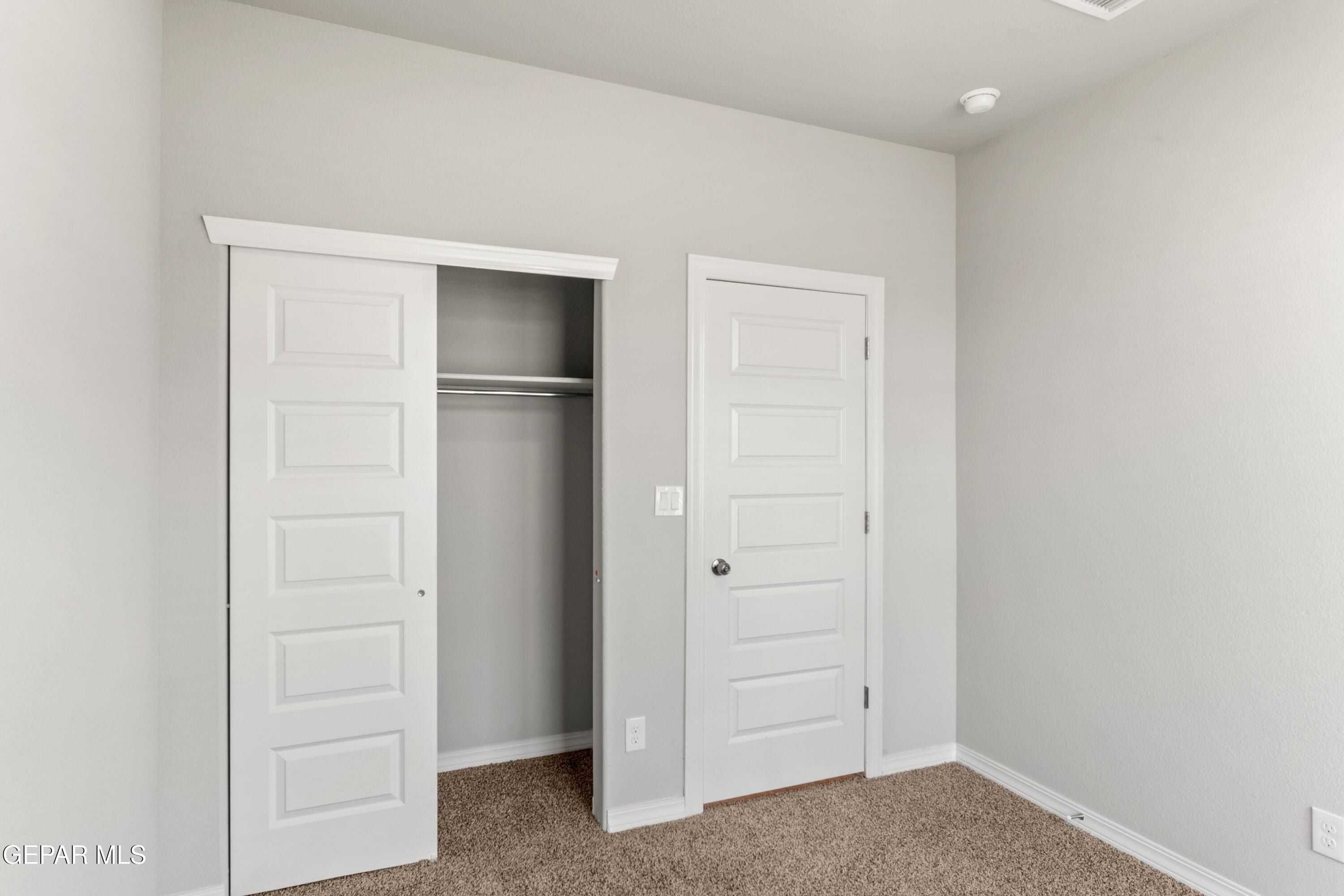 549 Paseo De La Reina Street. El Paso, TX 79938