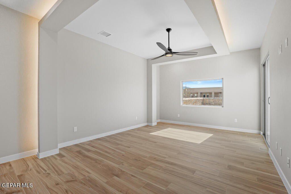 860 W Gate Drive. El Paso, TX 79932