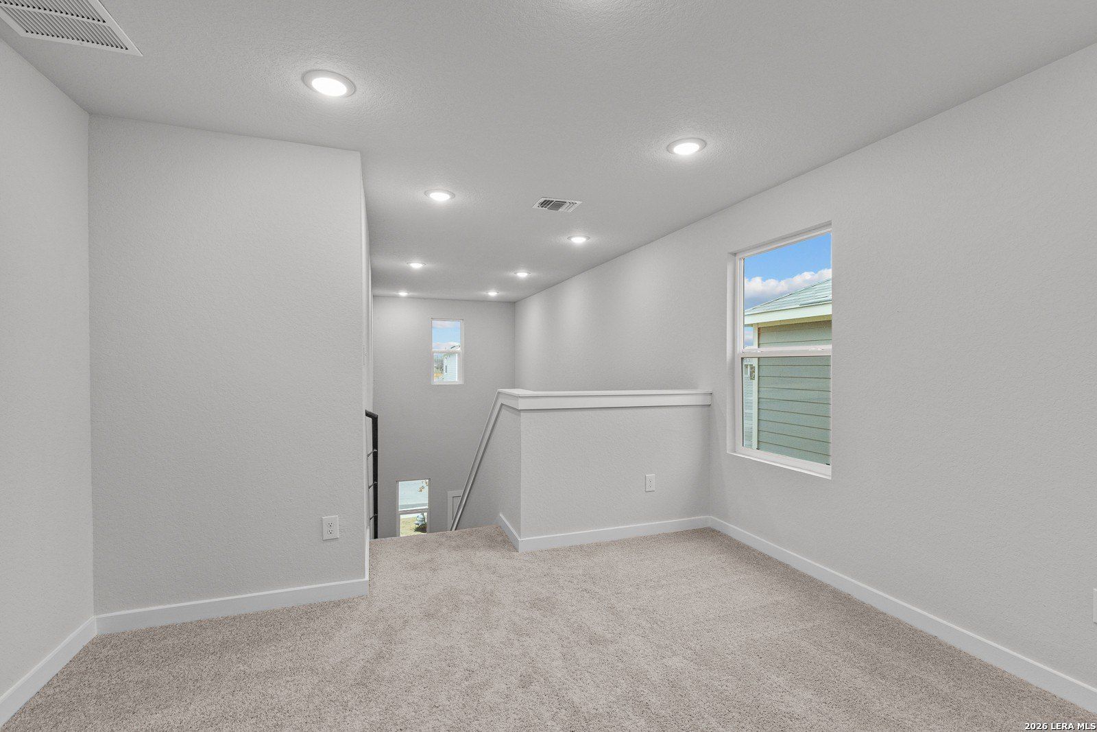 2331 Crisp Gln. San Antonio, TX 78224