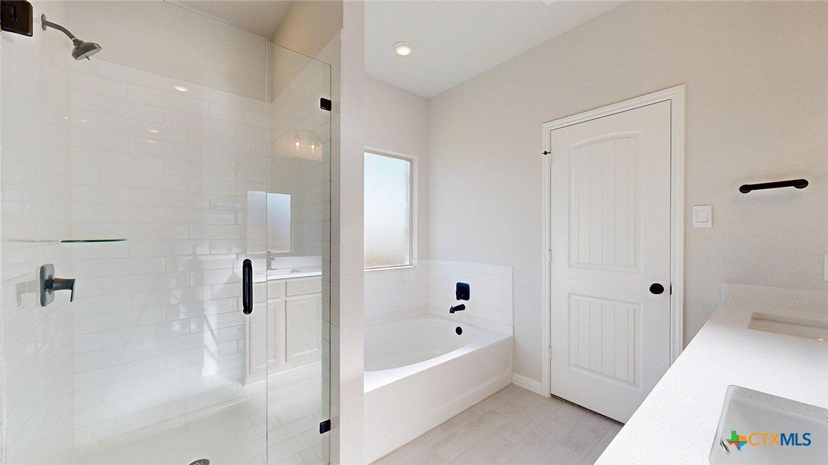 15133 Planeview Drive. Salado, TX 76571