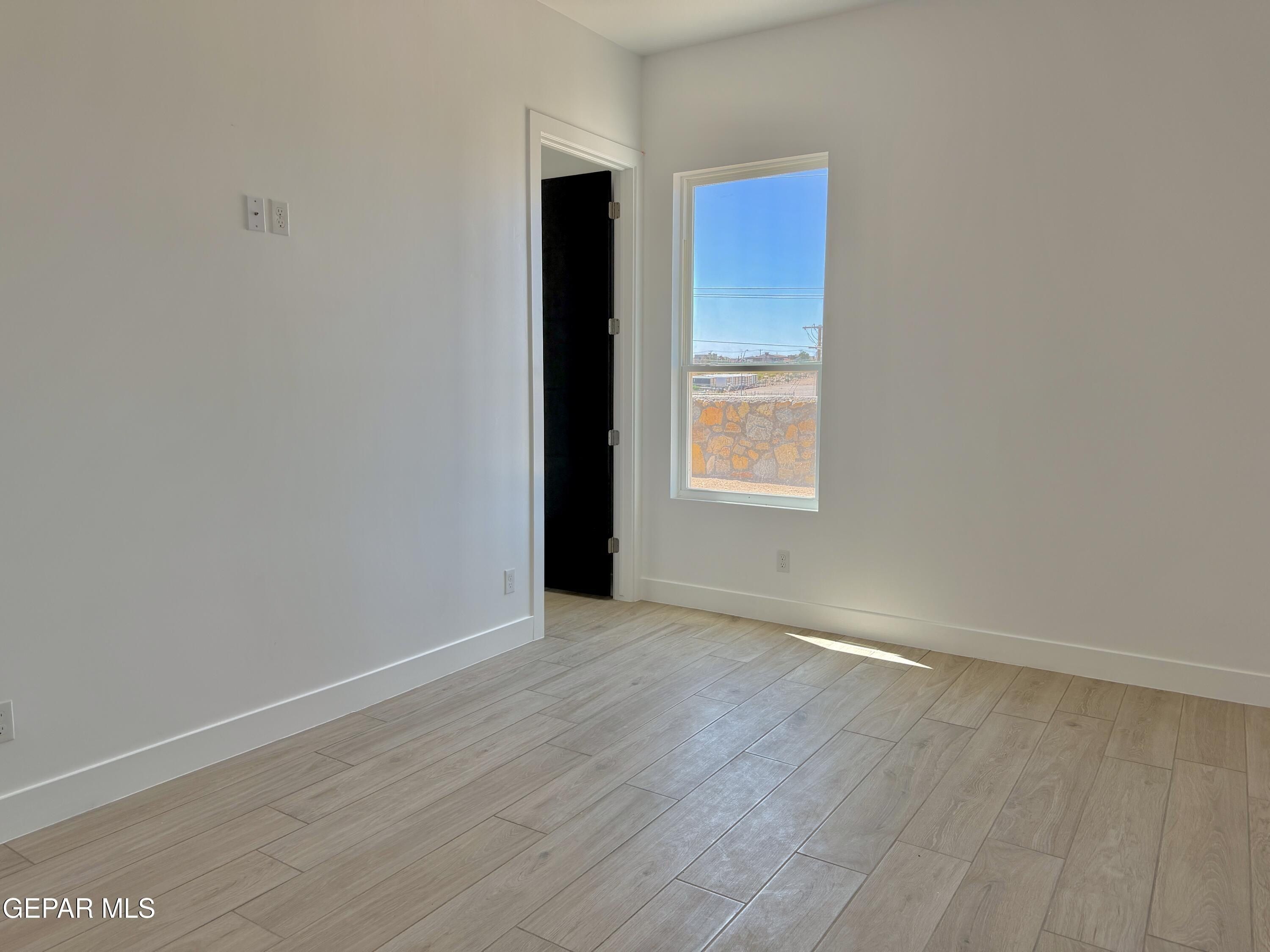 13396 Emerald Glass Drive. Horizon City, TX 79928
