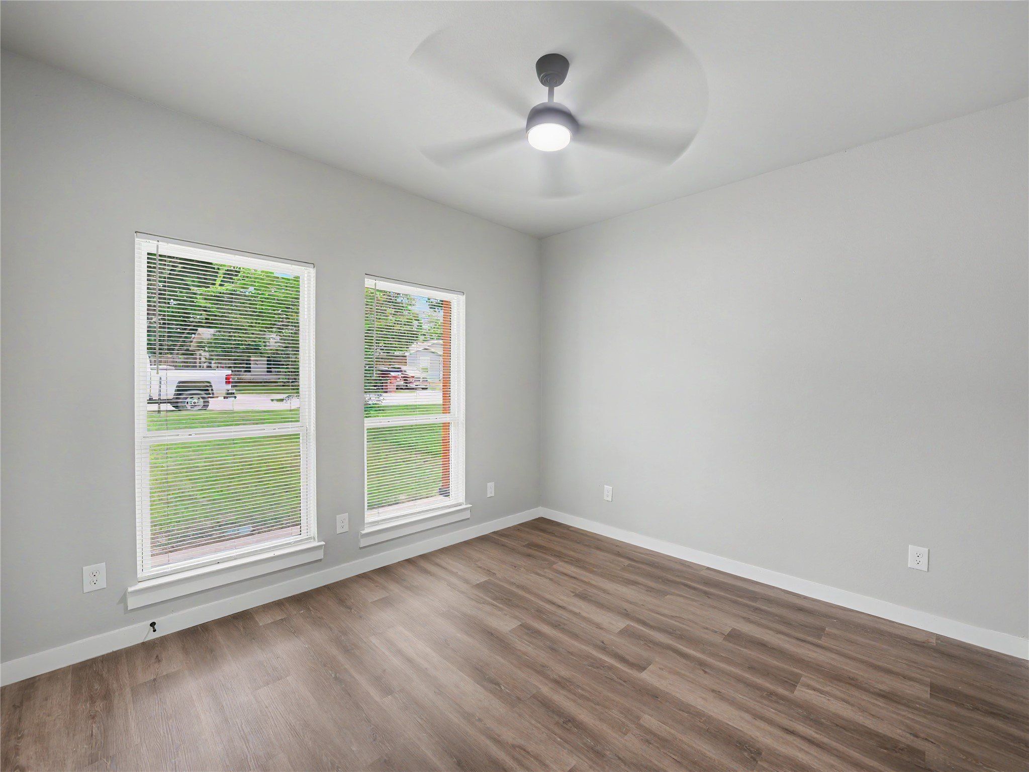 5331 Fernander Drive. Fort Worth, TX 76107