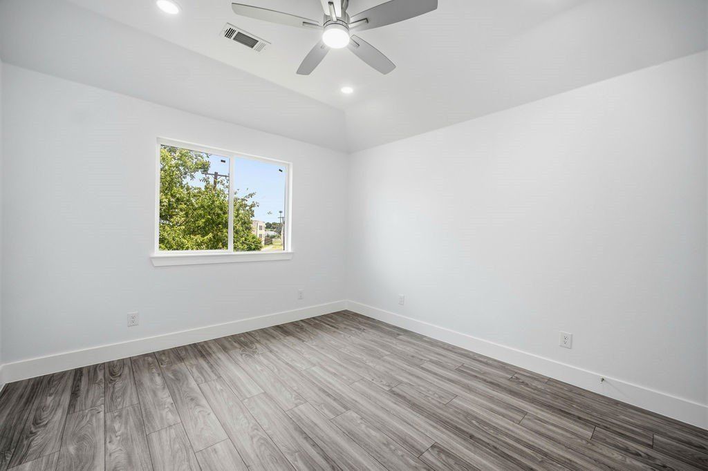 713 Exeter Street. Fort Worth, TX 76104