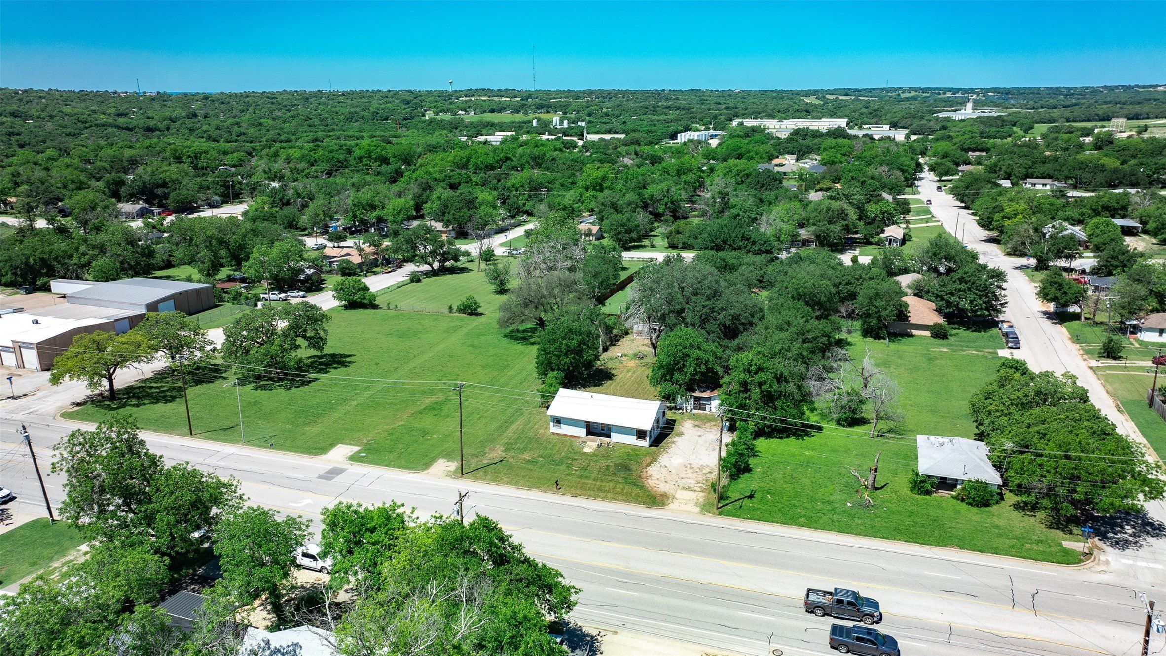 N Main Street. Weatherford, TX 76086
