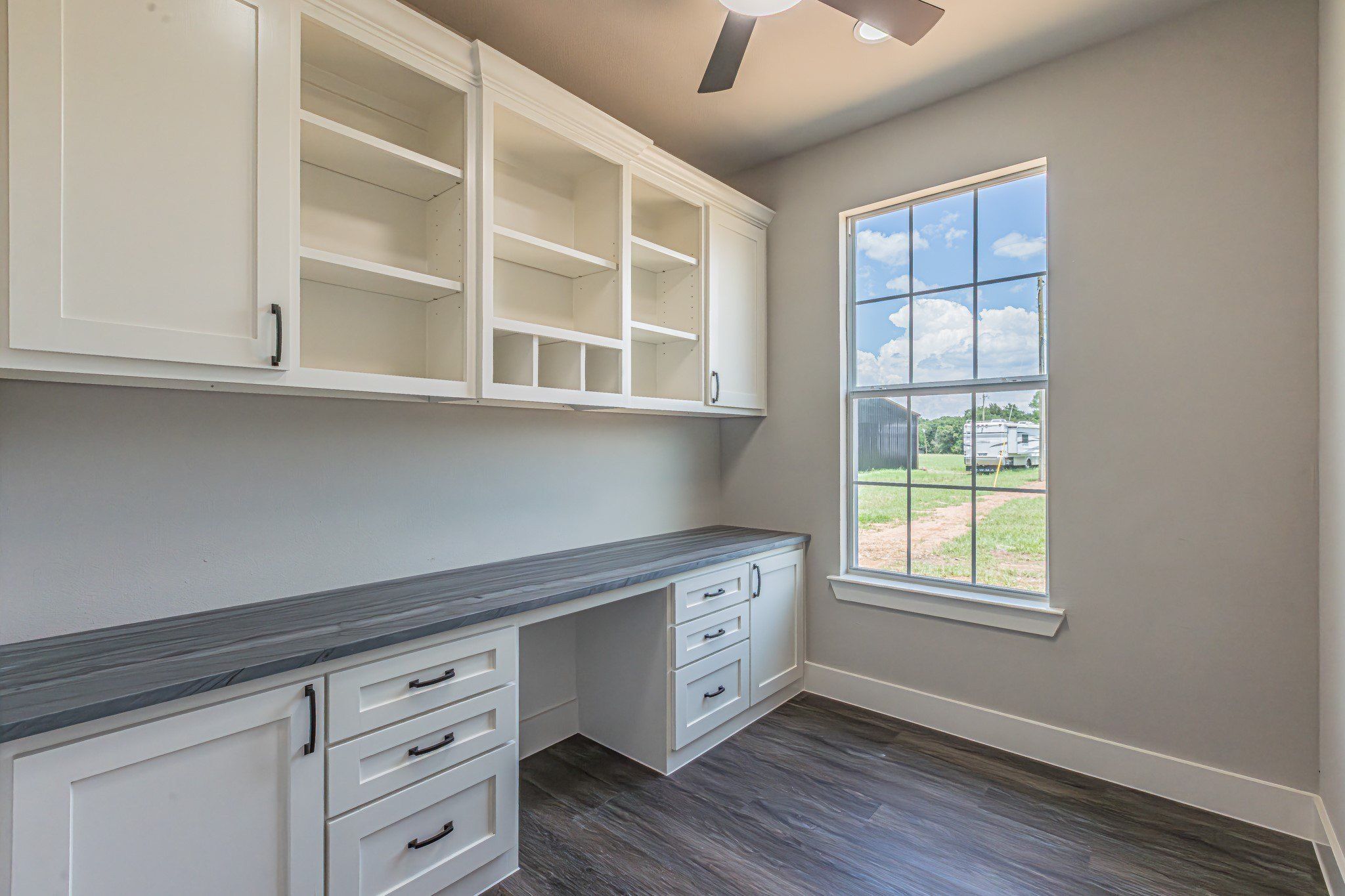 2701 County Road 405. Alvarado, TX 76009