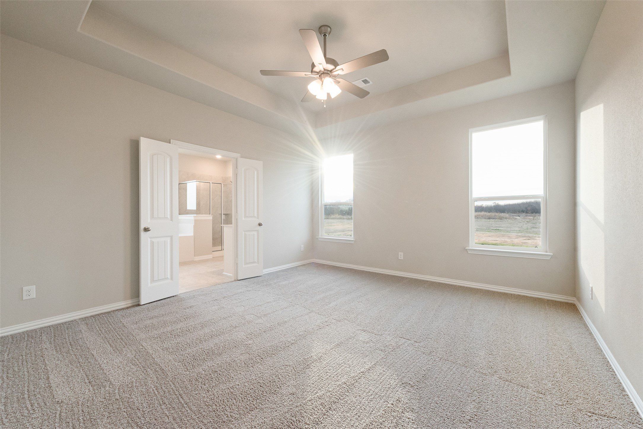 1230 County Road 200. Valley View, TX 76272