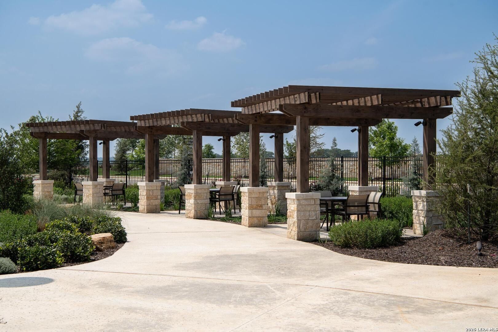 14232 Wolf View. San Antonio, TX 78252