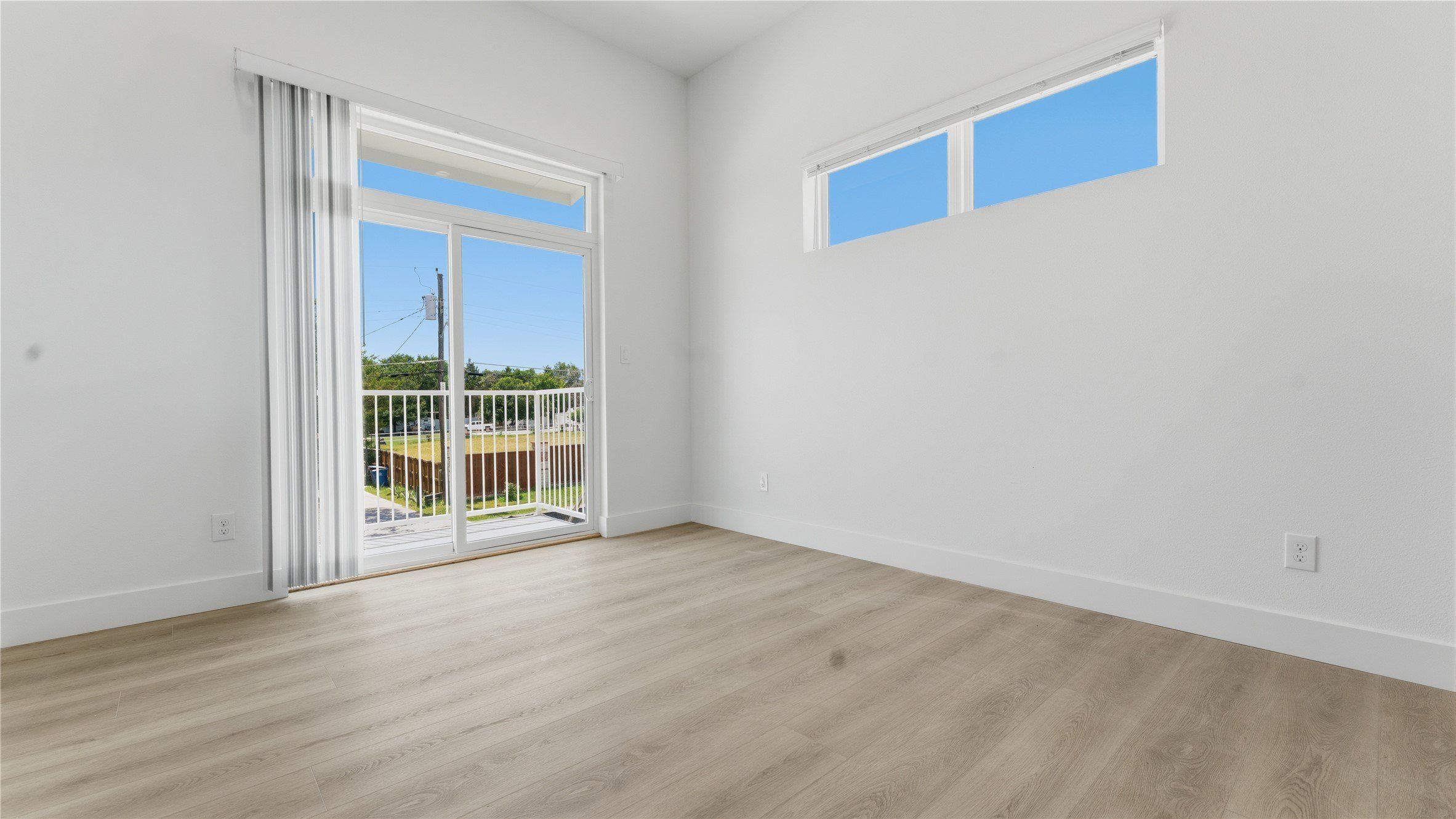 2925 Spruce Valley Lane. Dallas, TX 75233