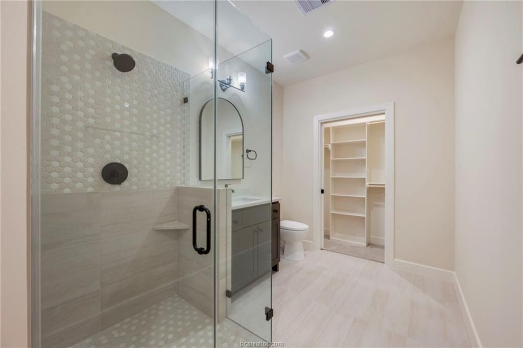 Anderson Arbor Court. College Station, TX 77845