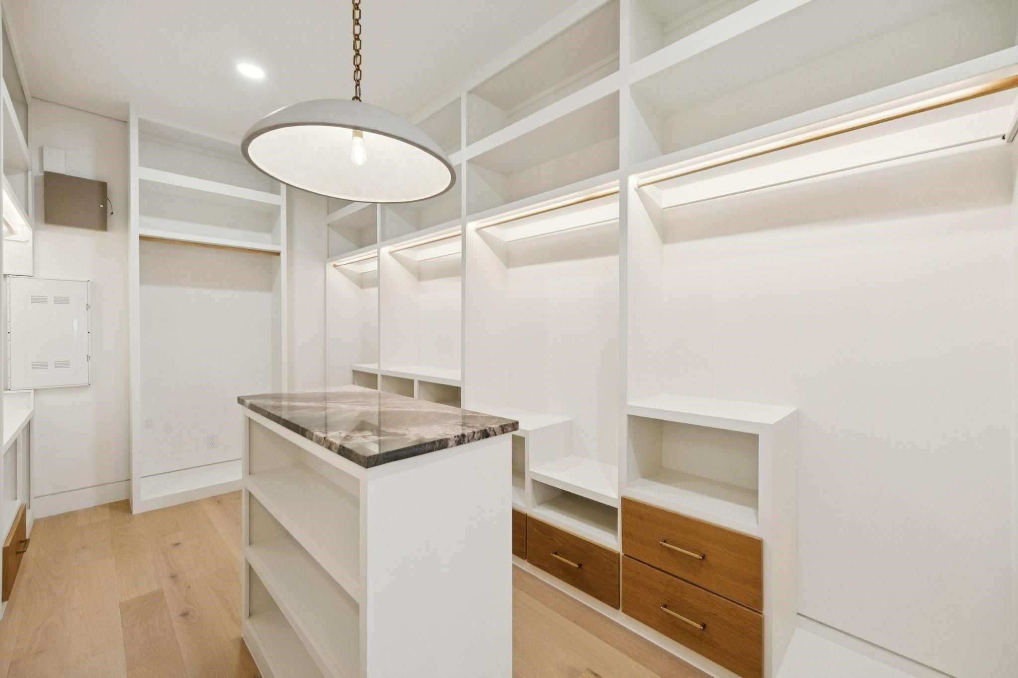 2015 Euclid Avenue. Dallas, TX 75206