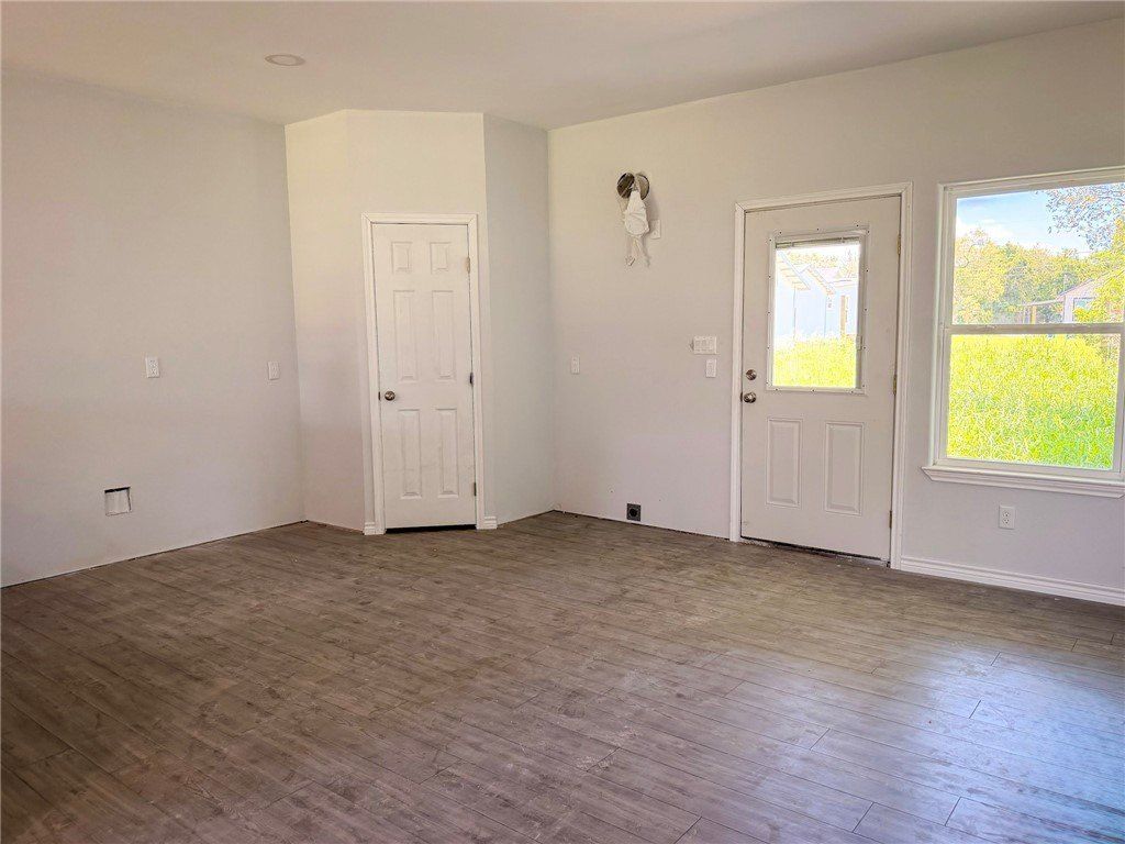 903 E Bowie Street. Beeville, TX 78102